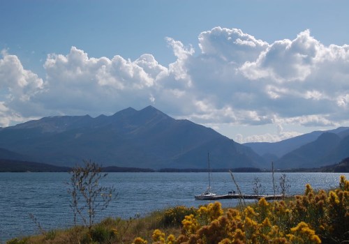 Boating in Colorado Springs: Exploring the Lakes and Reservoirs